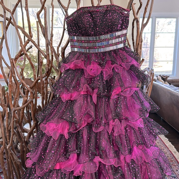 MACDUGGAL PROM BALLGOWN - Picture 1 of 6